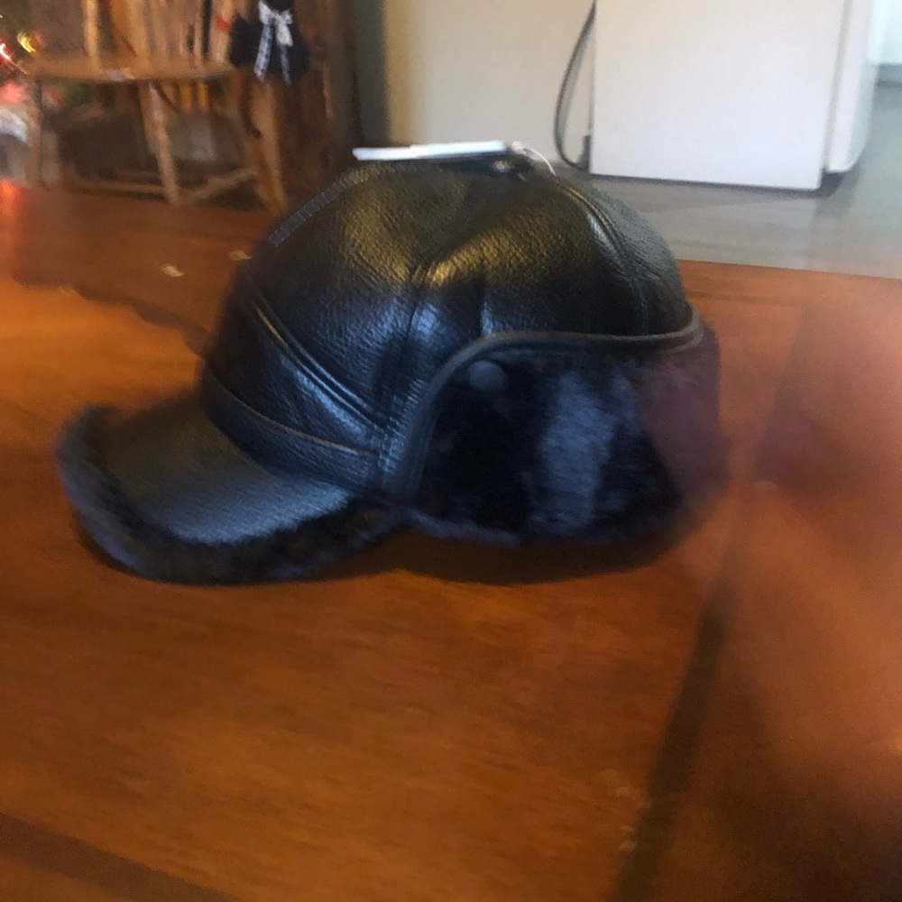 One size men’s brand new winter hat
